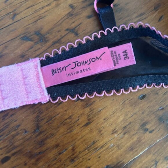 Vintage Betsey Johnson Black Bra 34B - Picture 10 of 11